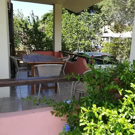 Il Portico קניגיונה